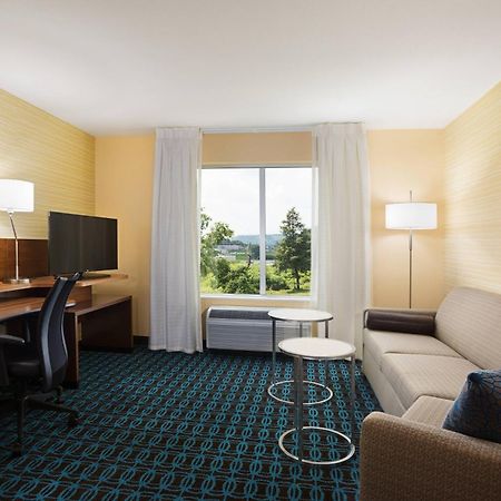 Fairfield Inn & Suites By Marriott Belle Vernon Buitenkant foto