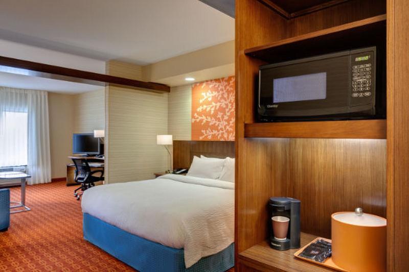 Fairfield Inn & Suites By Marriott Belle Vernon Buitenkant foto