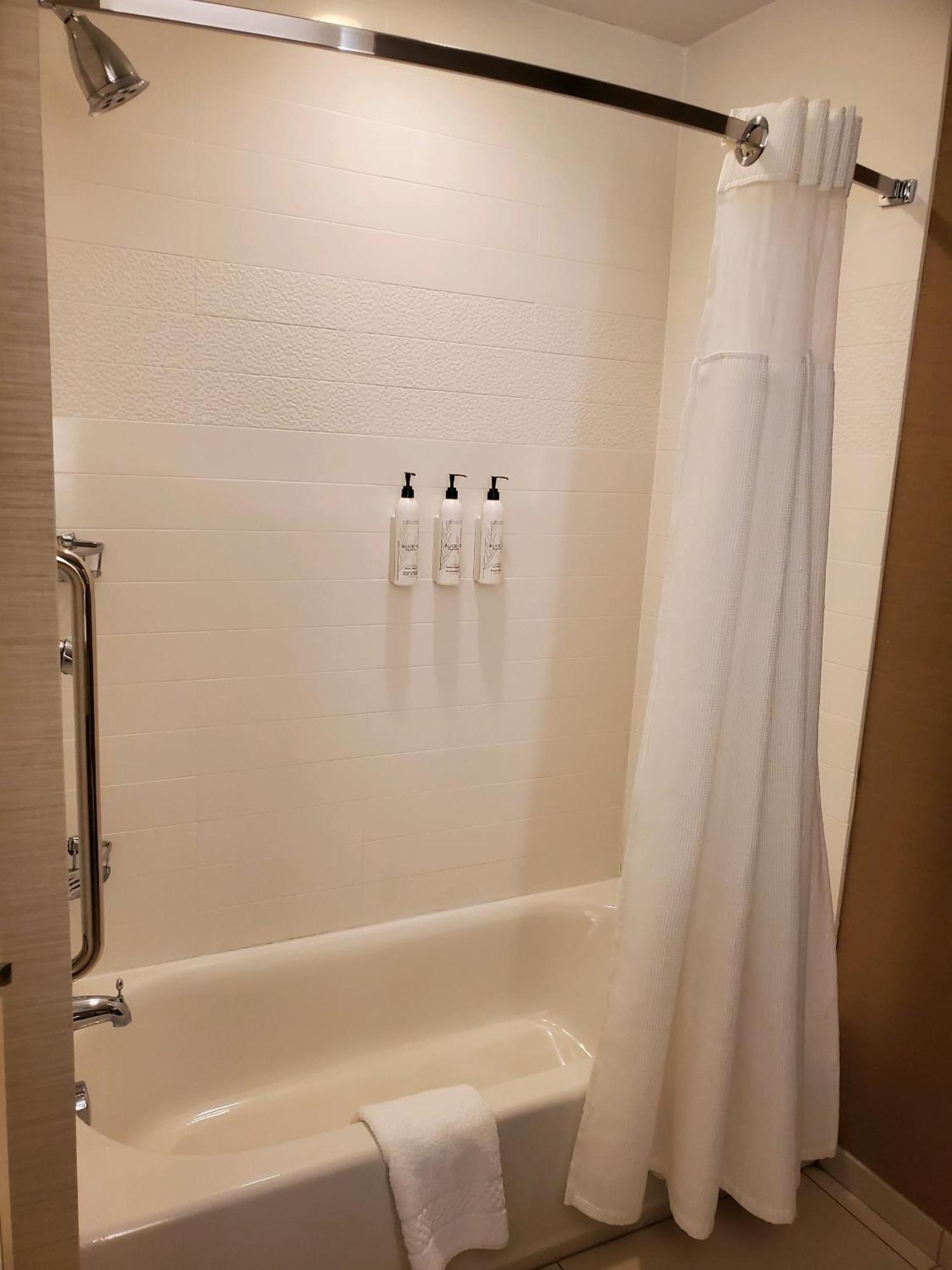 Fairfield Inn & Suites By Marriott Belle Vernon Buitenkant foto