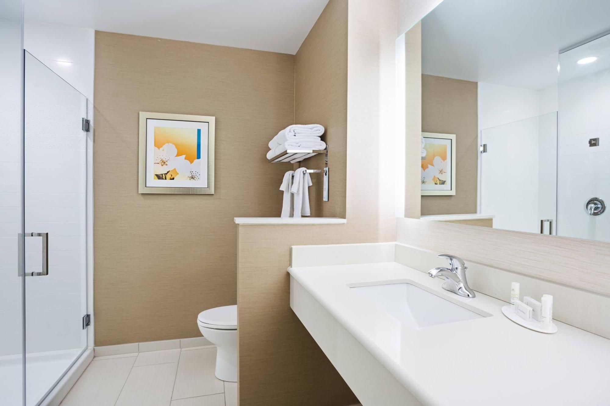 Fairfield Inn & Suites By Marriott Belle Vernon Buitenkant foto