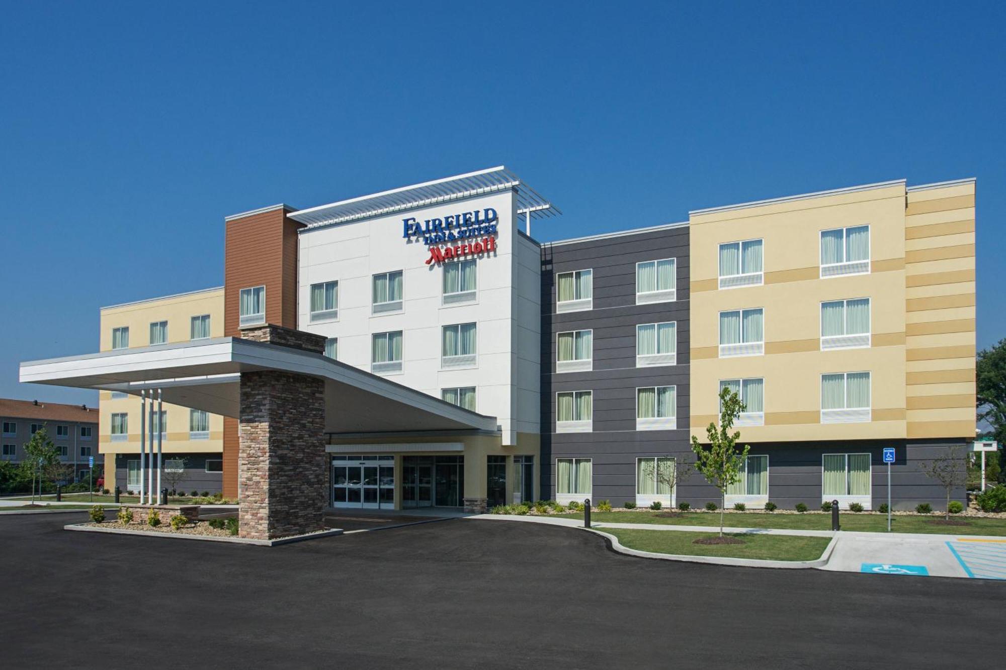 Fairfield Inn & Suites By Marriott Belle Vernon Buitenkant foto