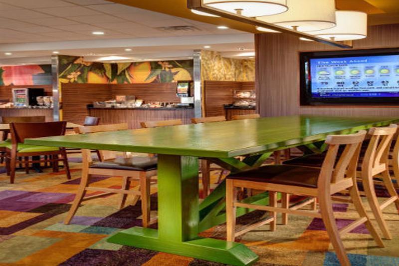 Fairfield Inn & Suites By Marriott Belle Vernon Buitenkant foto