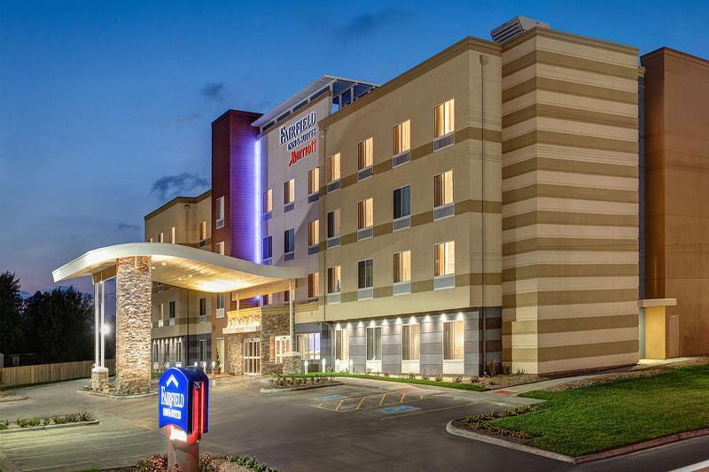 Fairfield Inn & Suites By Marriott Belle Vernon Buitenkant foto